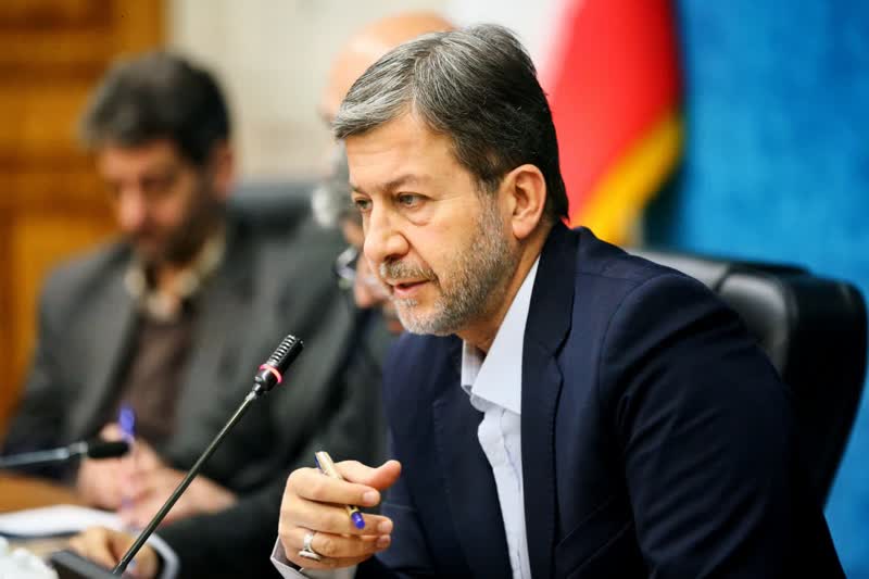 استاندار اصفهان: عدم اجرای مصوبات شورای برنامه‌ریزی مصداق ترک فعل است